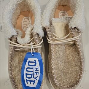 Hey Dude Shoes - Wendy Fold Brushed Cozy in Ivory SZ 8 New